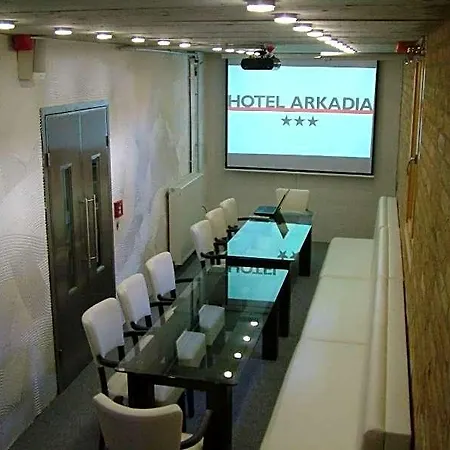 Arkadia 4* Πετς