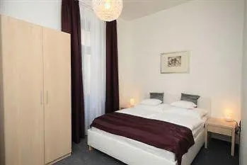 Arkadia Szálloda 4*