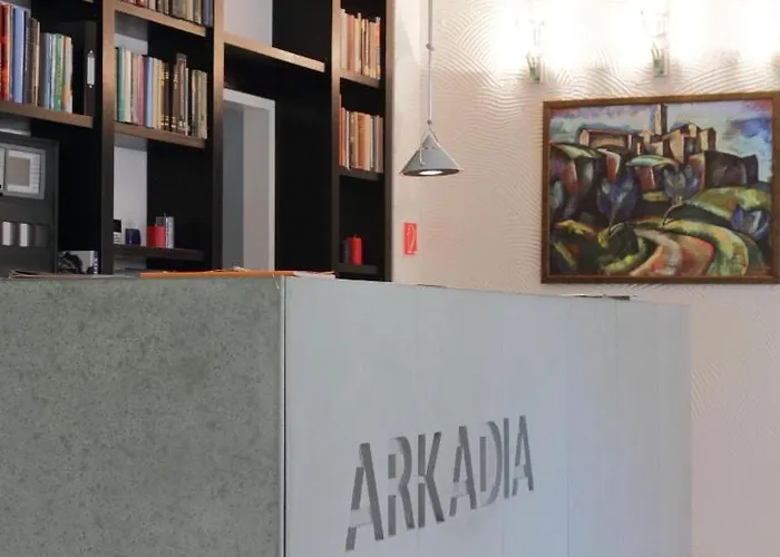 酒店 阿卡迪亚酒店 4*