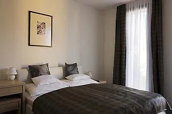 阿卡迪亚酒店 酒店 佩奇